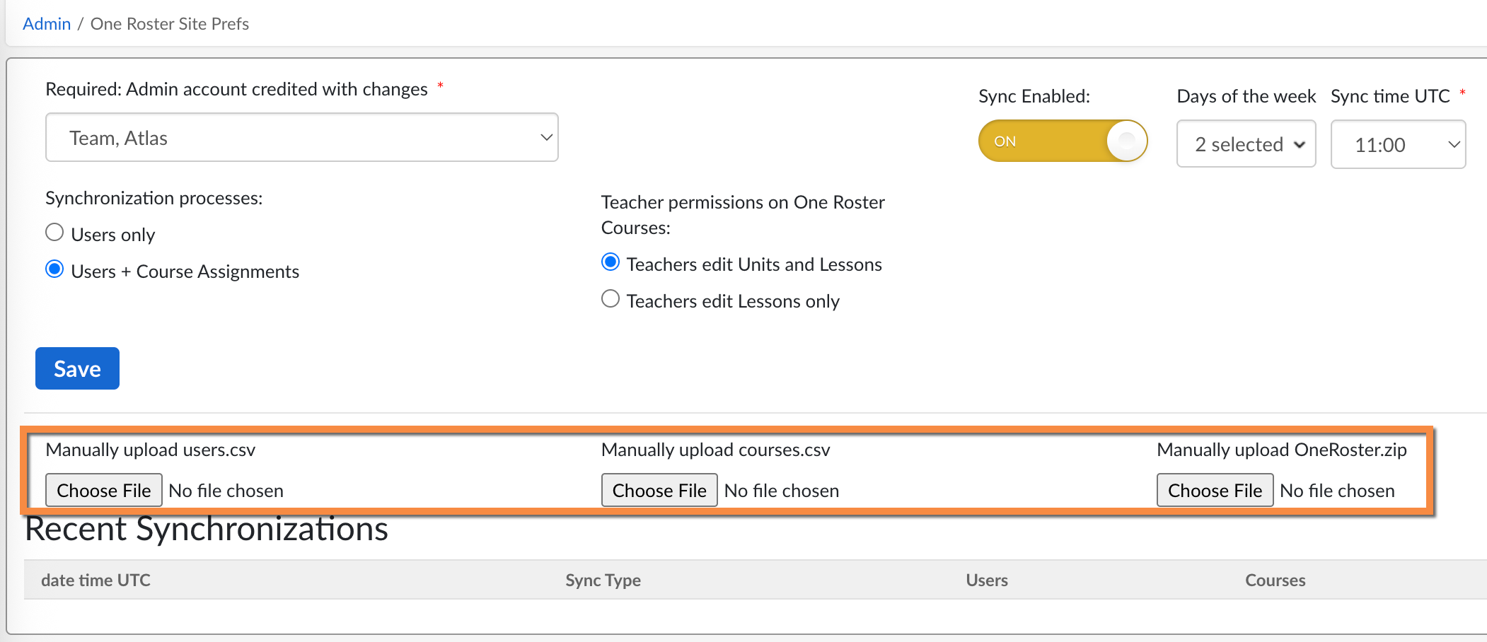 Captura de pantalla: Además, esta página permite la carga manual de users.csv, courses.csv o el archivo ZIP completo de OneRoster CSV.